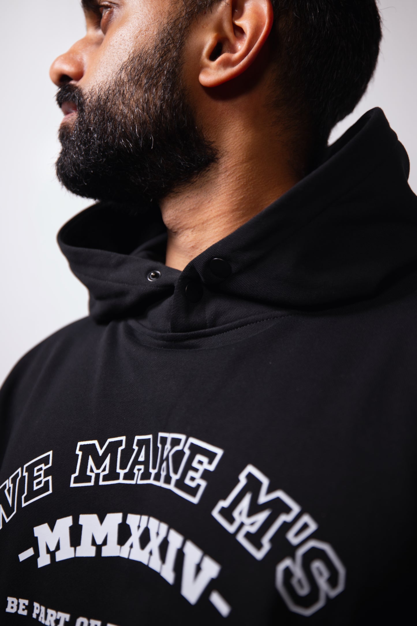 Define Your M's - Hoodie Black